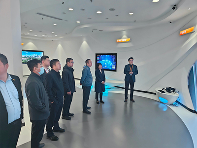 北京環衛集團副總經理劉凱一行蒞臨杰瑞參觀調研，共商山東軟件開發合作